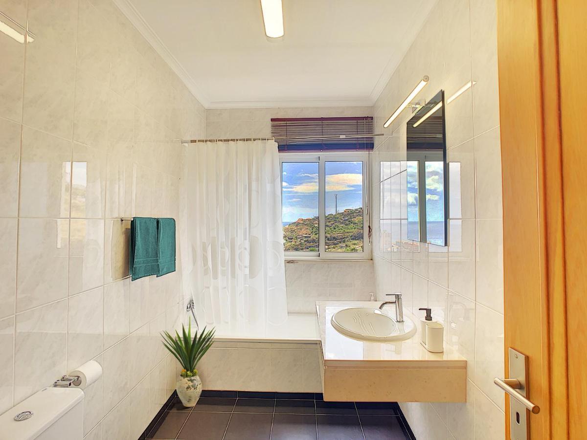 Vebella Ocean View By Lovelystay Caniço Exterior foto